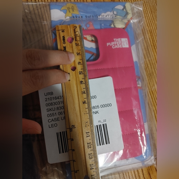 Urban Sophistication Hot Pink Puffer Case (Limited Edition) - Picture 3 of 3